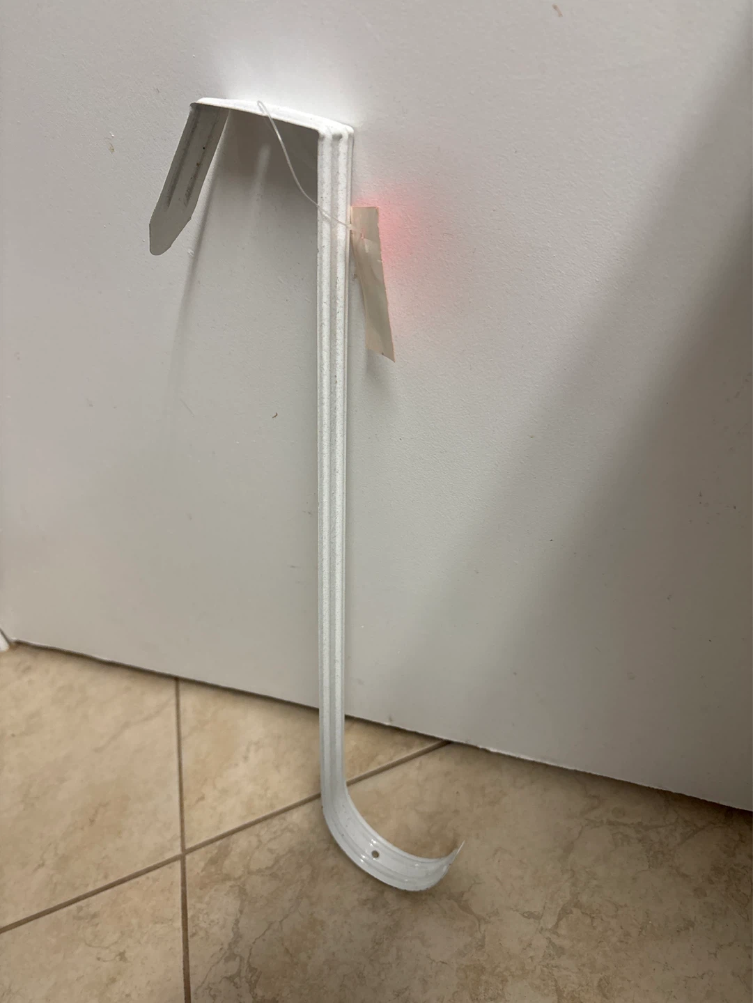 ⚽️White Over-the-Door Hook/wreath hanger