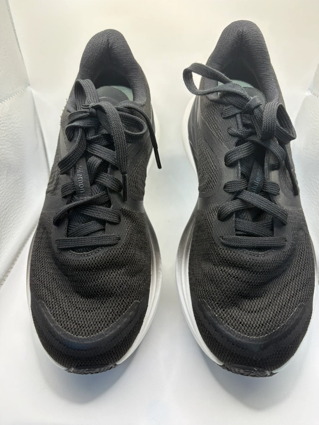 Size 7.5 - LULULEMON Black Running Shoes - photo 3