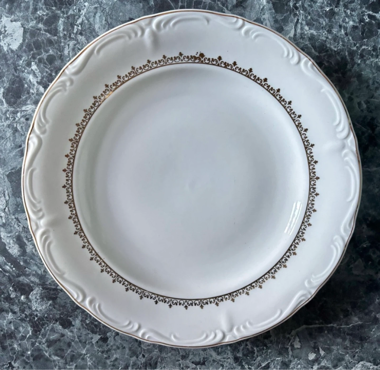 ⚽️Crown Regent Fine China Plate