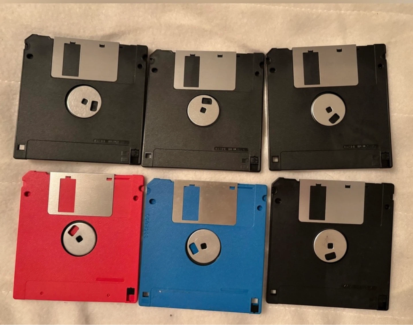 ⚽️ Vintage Assorted 3.5" Floppy Disks - Kodak, Grand & Toy, JVC - photo 2