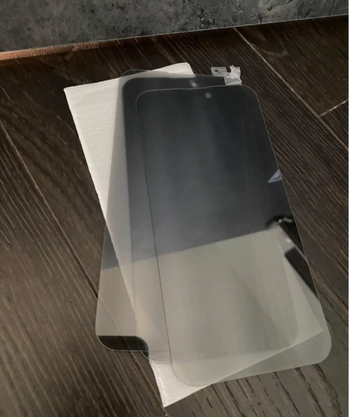 ⚽️ iPhone 14 Pro Max tempered glass privacy screens