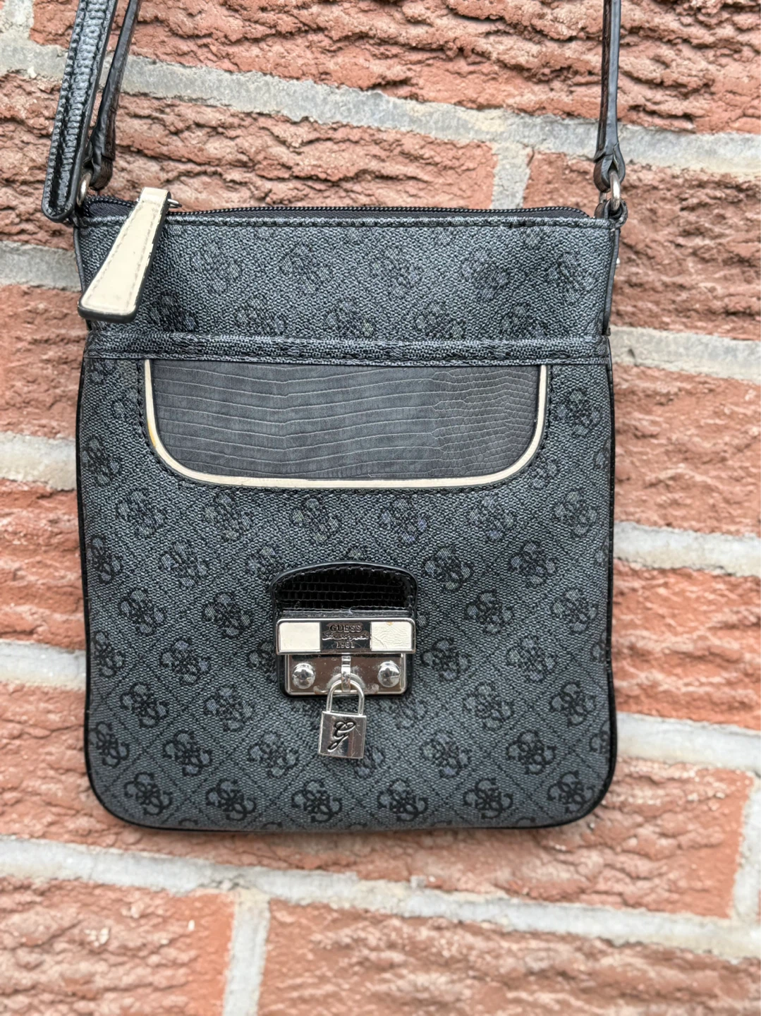 Guess Grey Monogram Crossbody Bag ⚽