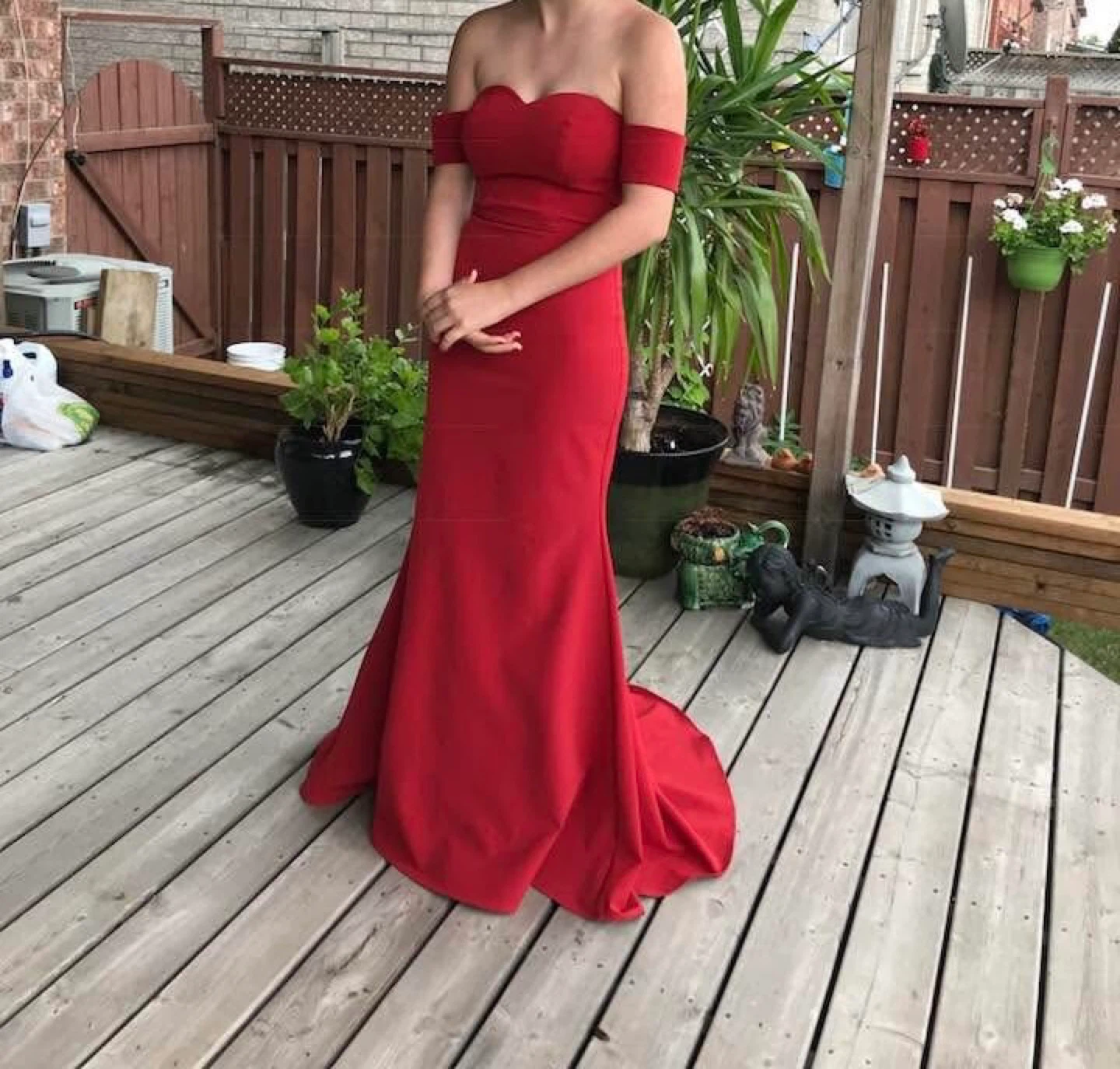 Red of the shoulder elegant gown ⚽️ - photo 2
