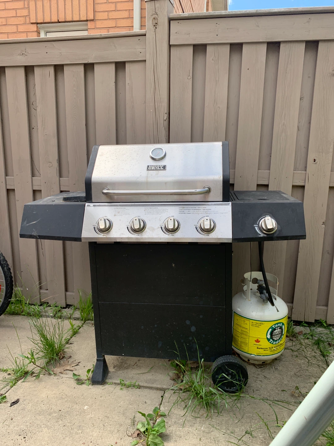 Backyard Grill Propane BBQ