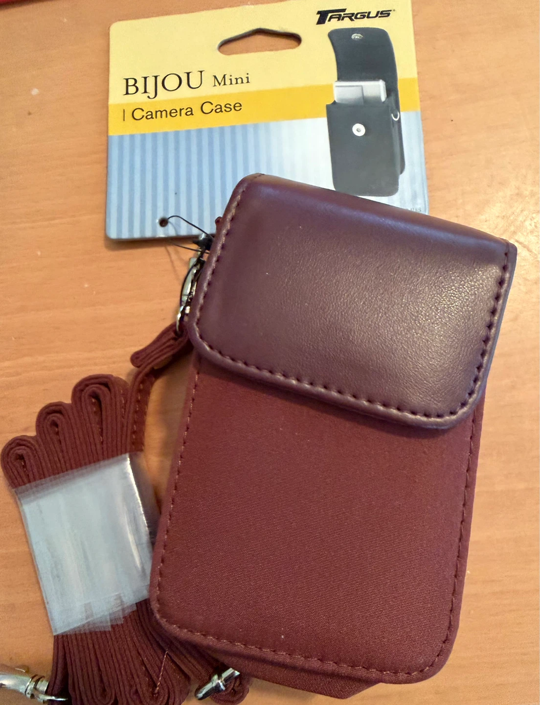 Targus BIJOU Mini Camera Case ⚽️