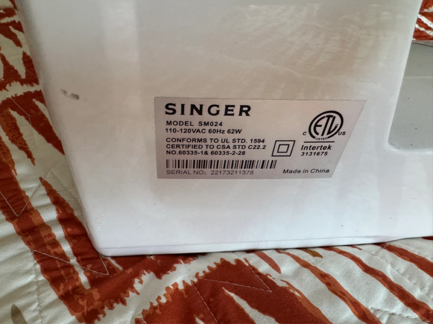Singer SM024 Sewing Machine - photo 4