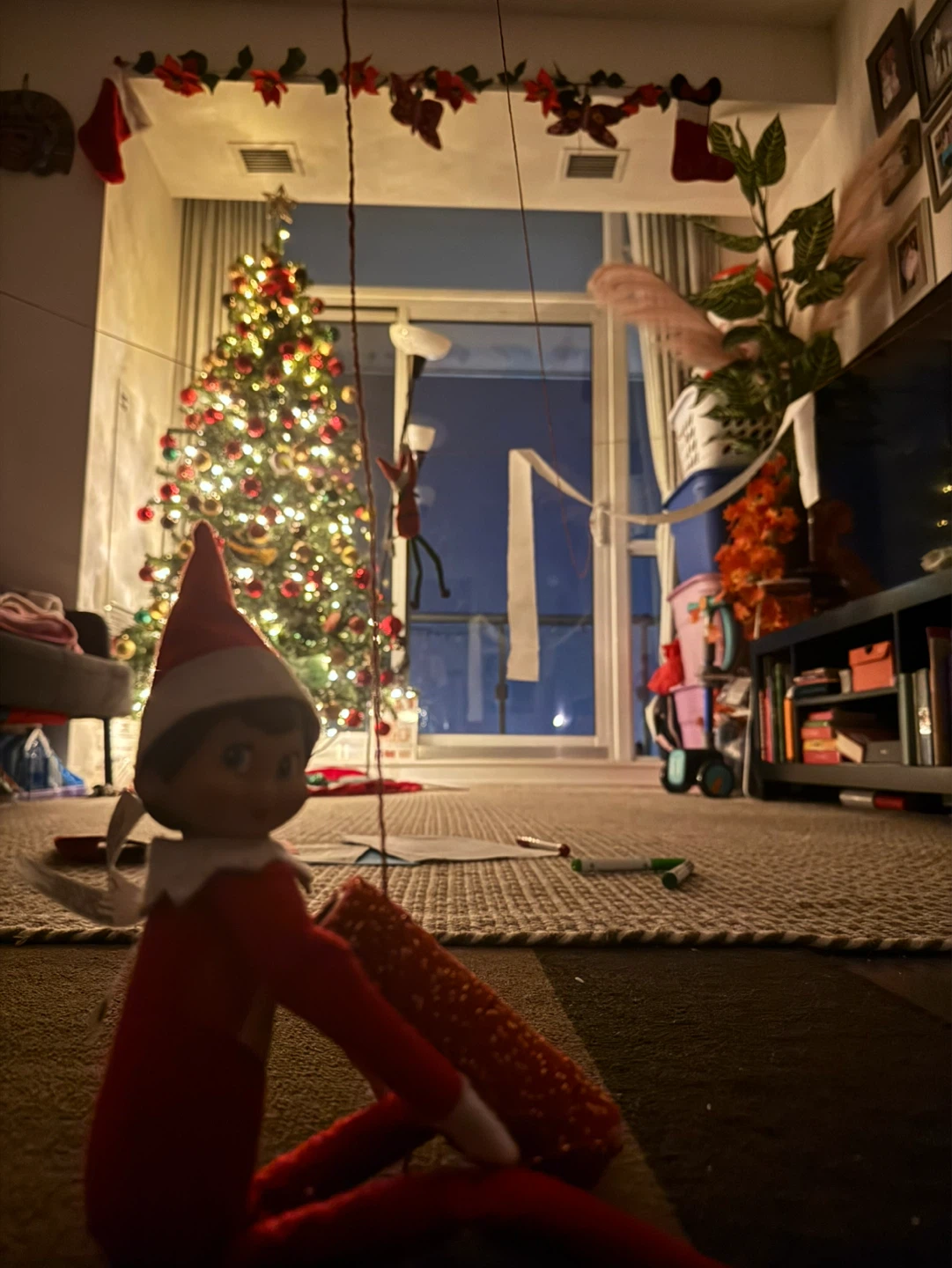 Duncan Fir Pre-Lit Christmas Tree - photo 2
