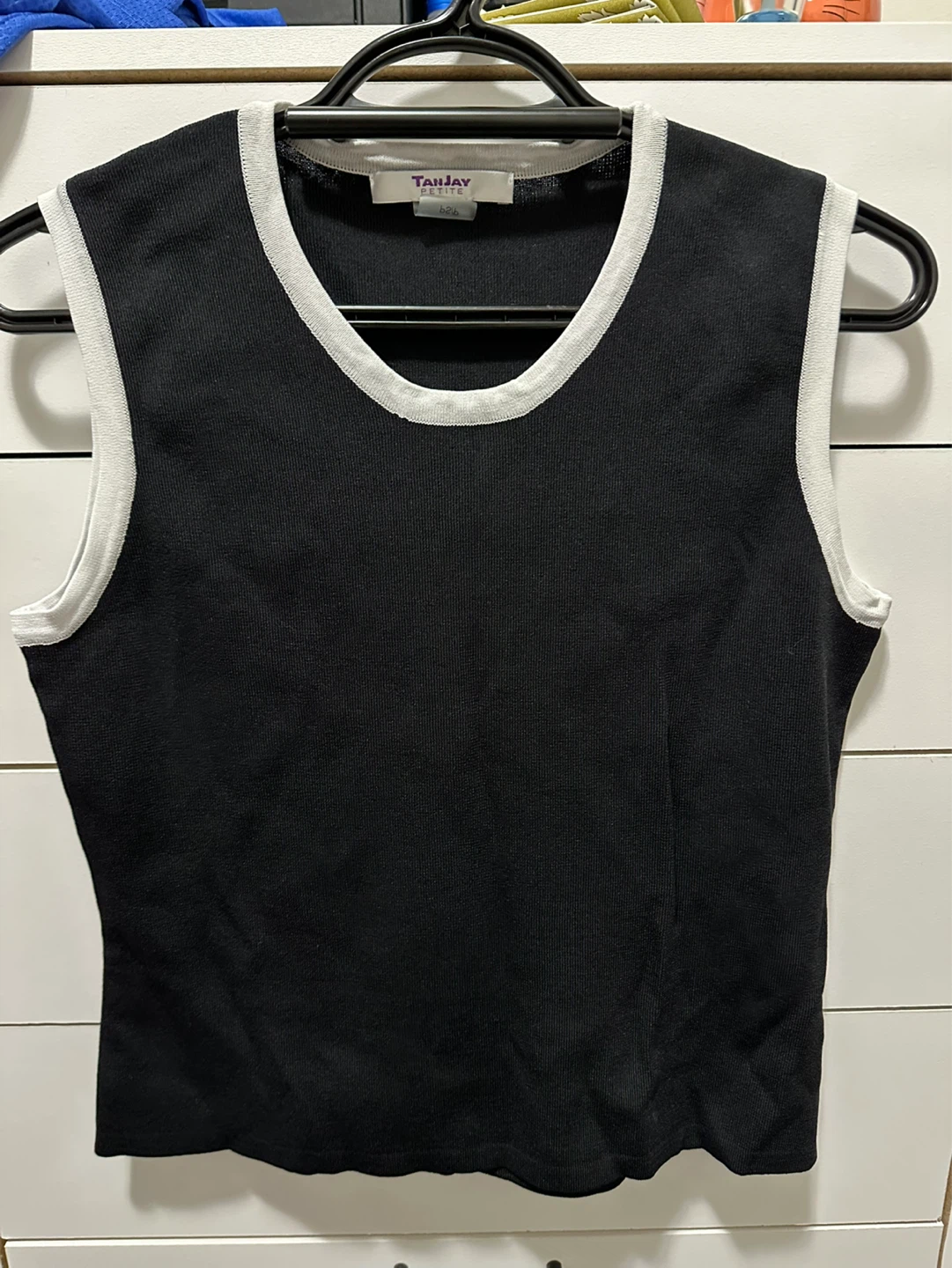 TANJAY PETITE Black Sleeveless Top Size P - photo 2