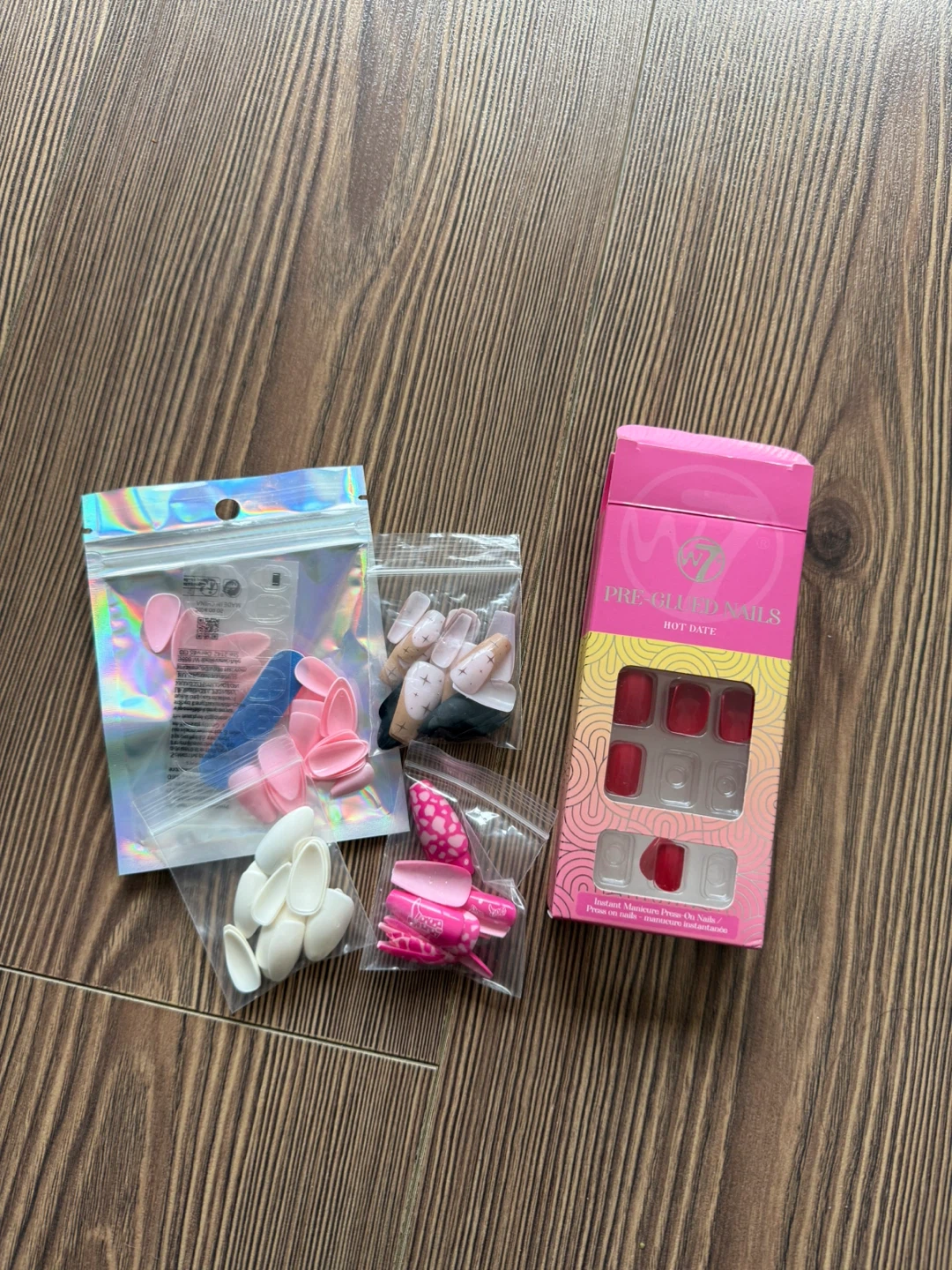 Fake Nail Sets