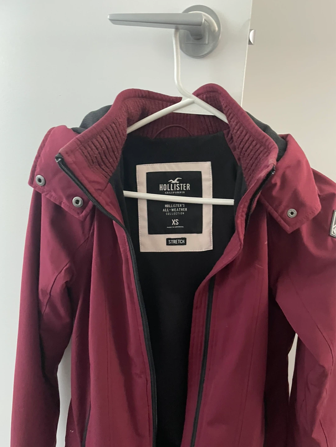 Hollister All-Weather Jacket XS Burgundy - photo 2