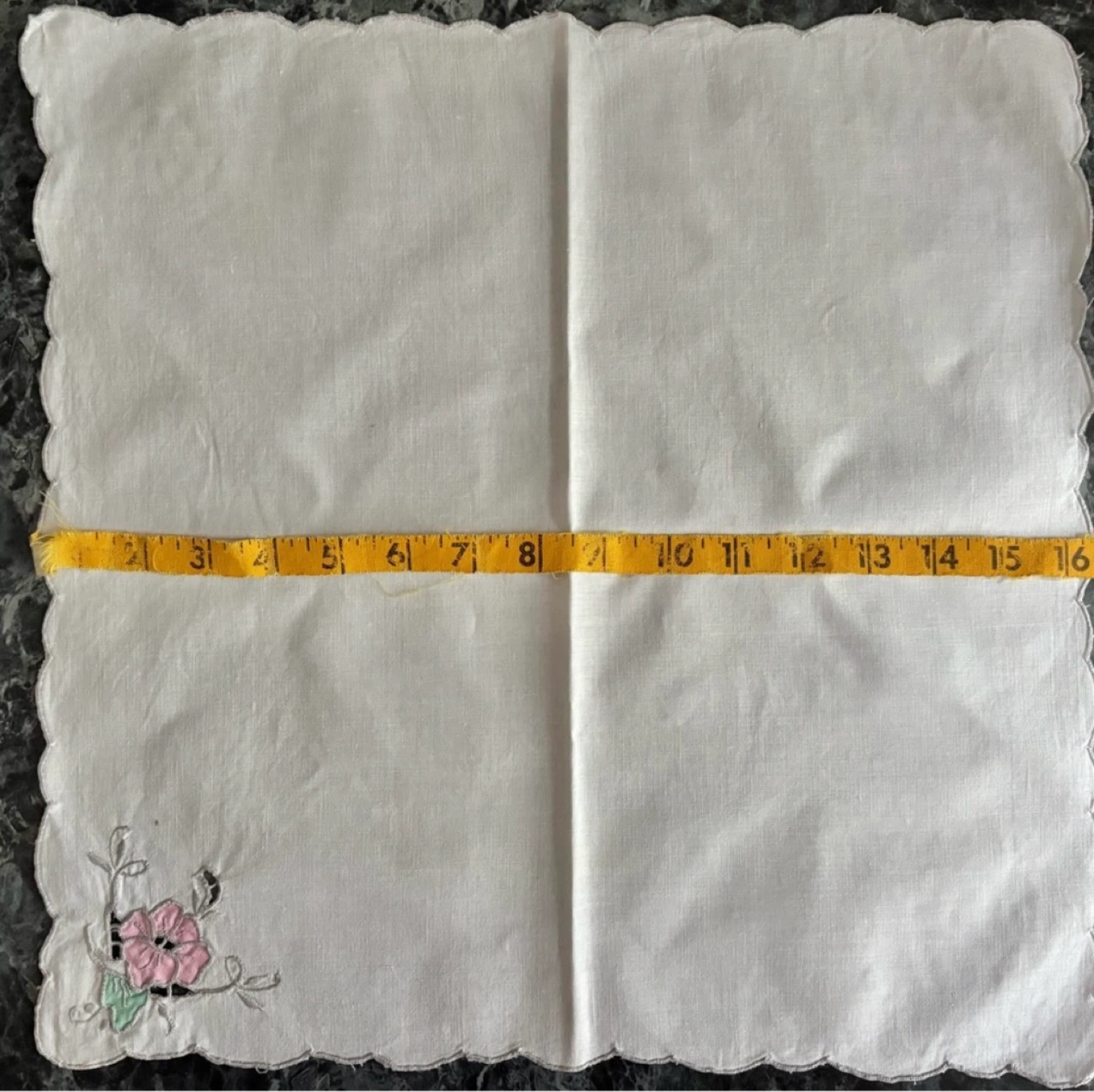 ⚽️Vintage Embroidered Linen Napkins - Set of 3 - photo 3