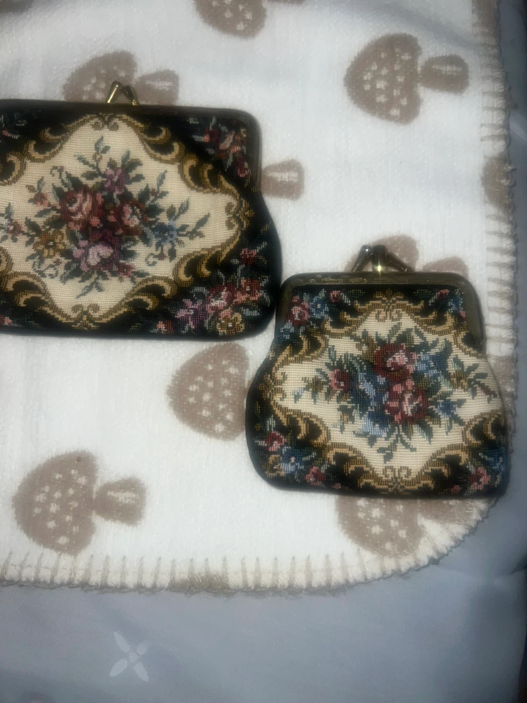 Vintage Floral Tapestry Coin Purse ⚽ - photo 2