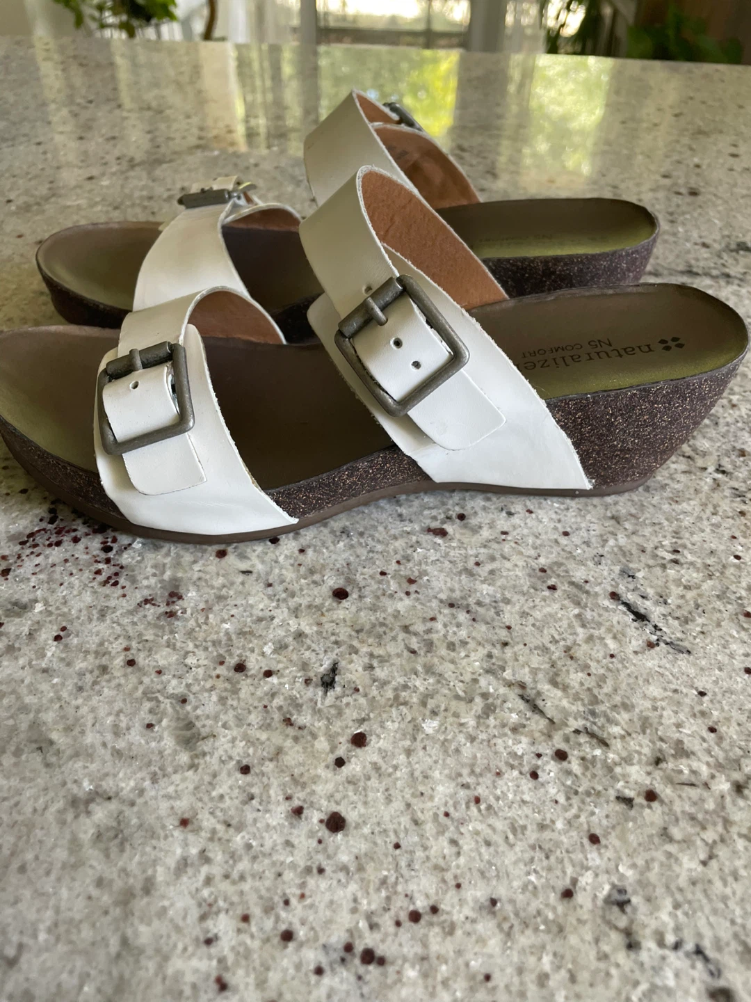 Naturalizer Oxygen Wedge Sandals White Size 8M - photo 2