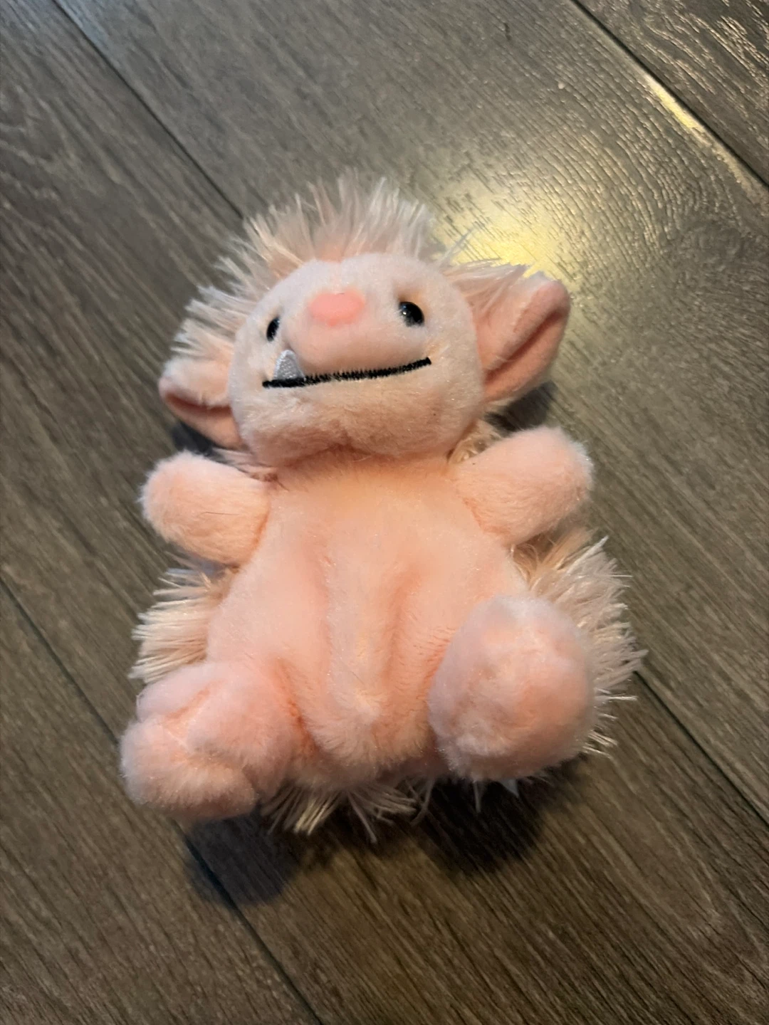 Palm pas pink Plush Monster Toy