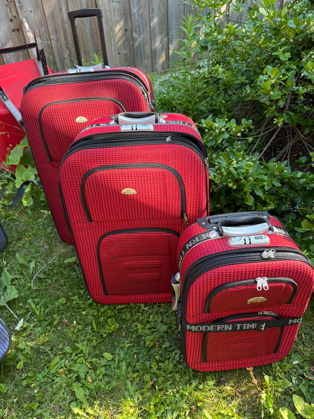 Modern Times Red Luggage Set - 3 Piece
