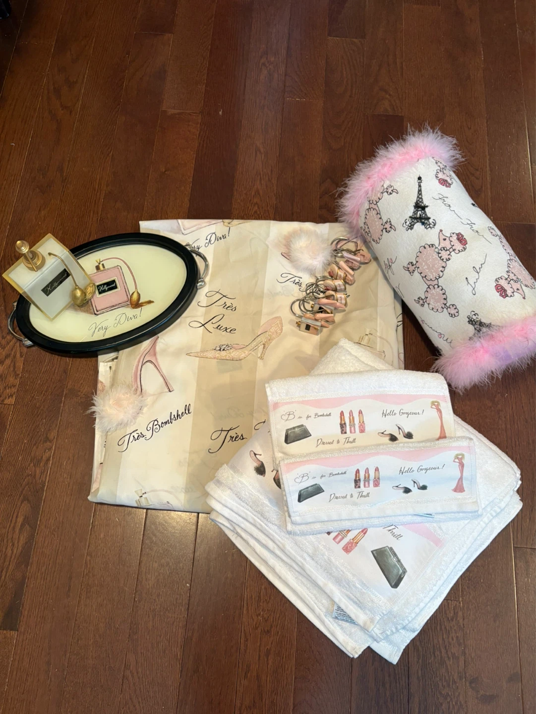 Hollywood Themed Bathroom Set
