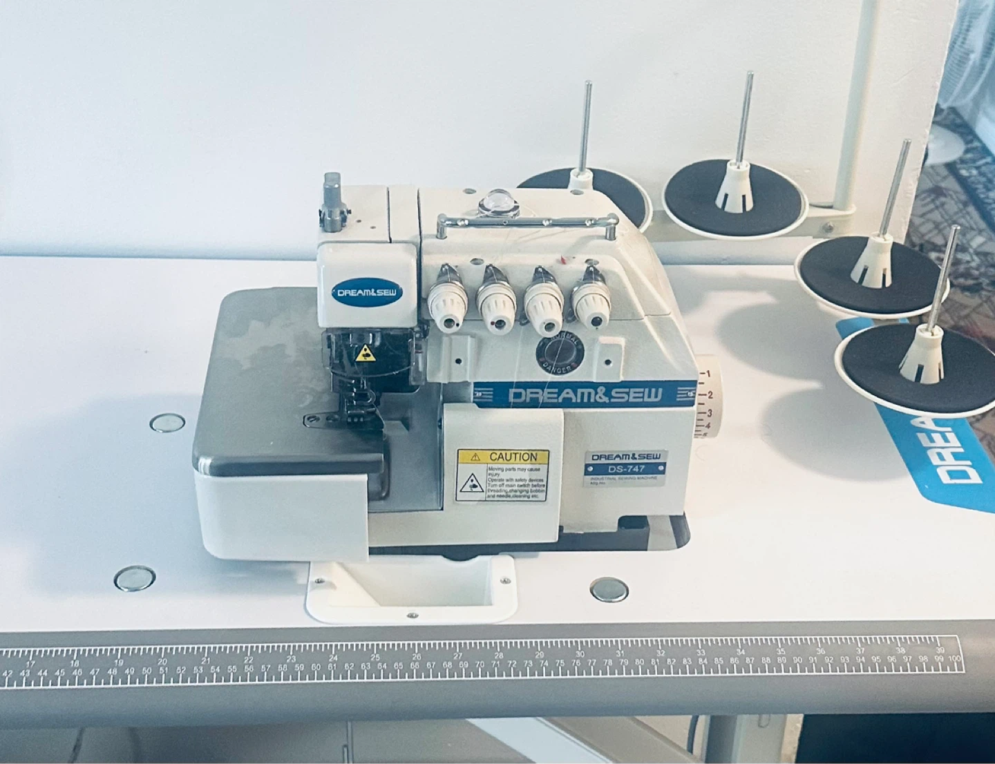Dream & Sew DS-747 Serger Sewing Machine