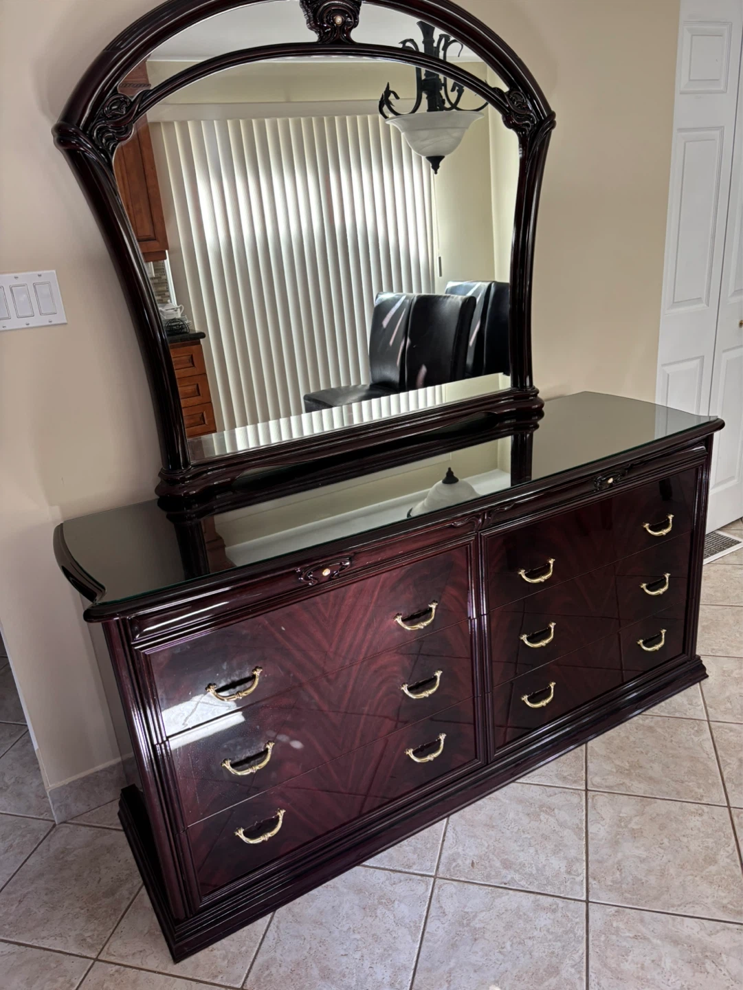 Bedroom Furniture Set