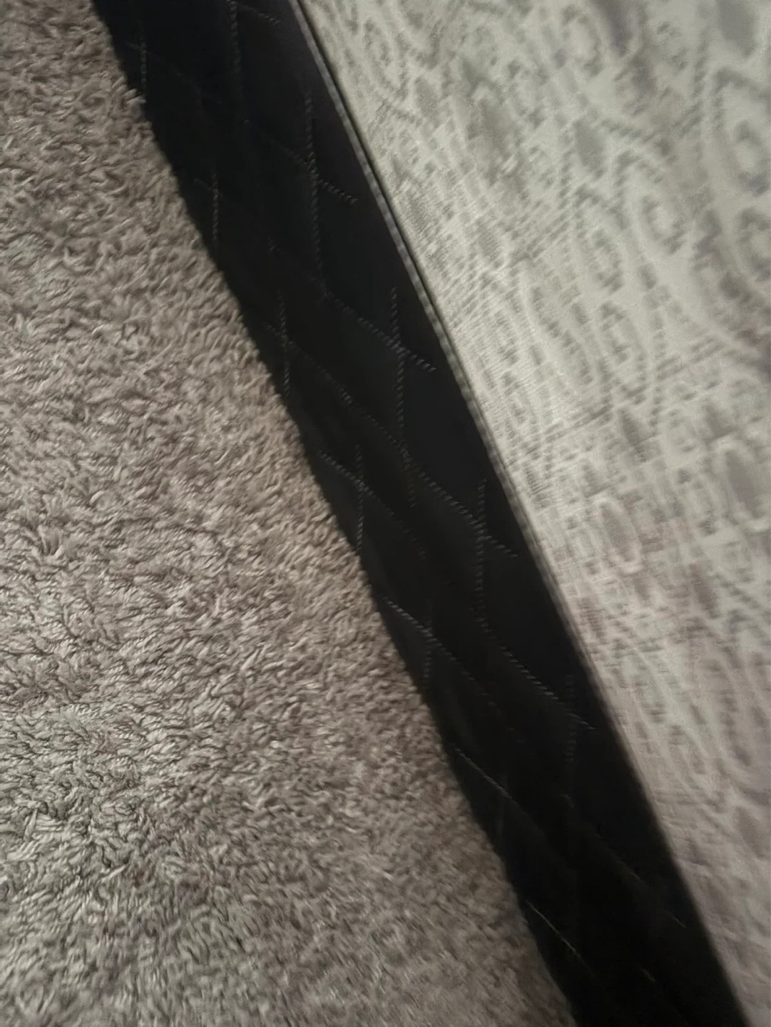 King size mattress with box spring - photo 2