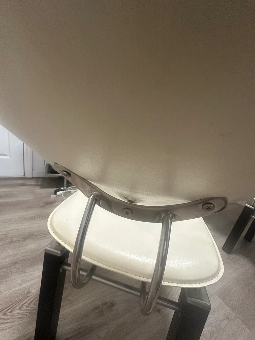 Extendable Glass Dining Table + 4 Chairs – $150 OBO - photo 5