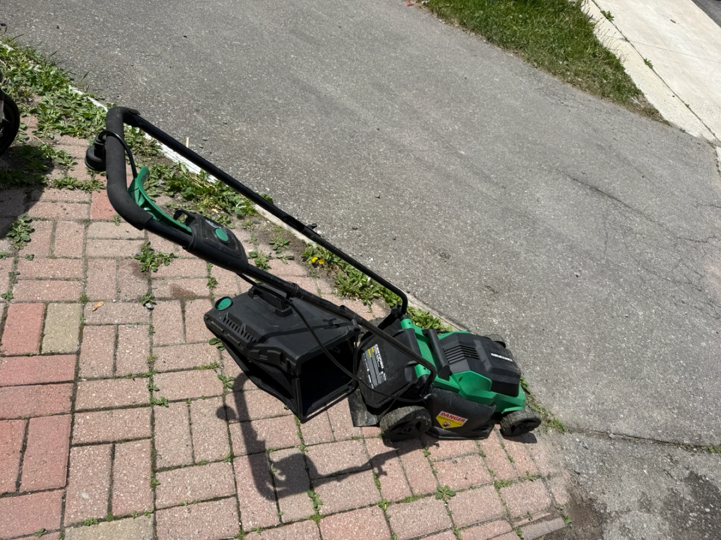 Greenworks Electric Lawn Mower