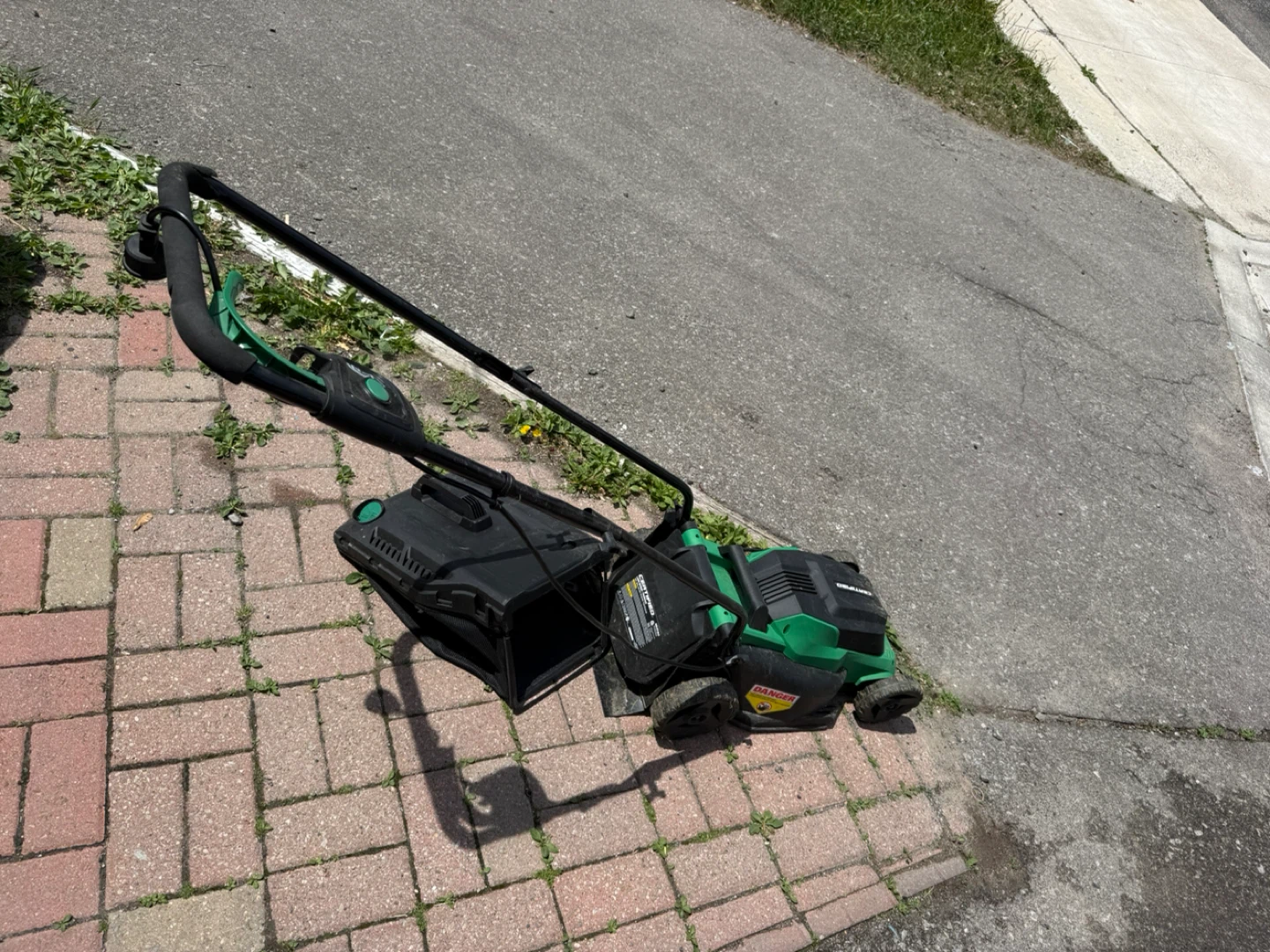 Greenworks Electric Lawn Mower - photo 2
