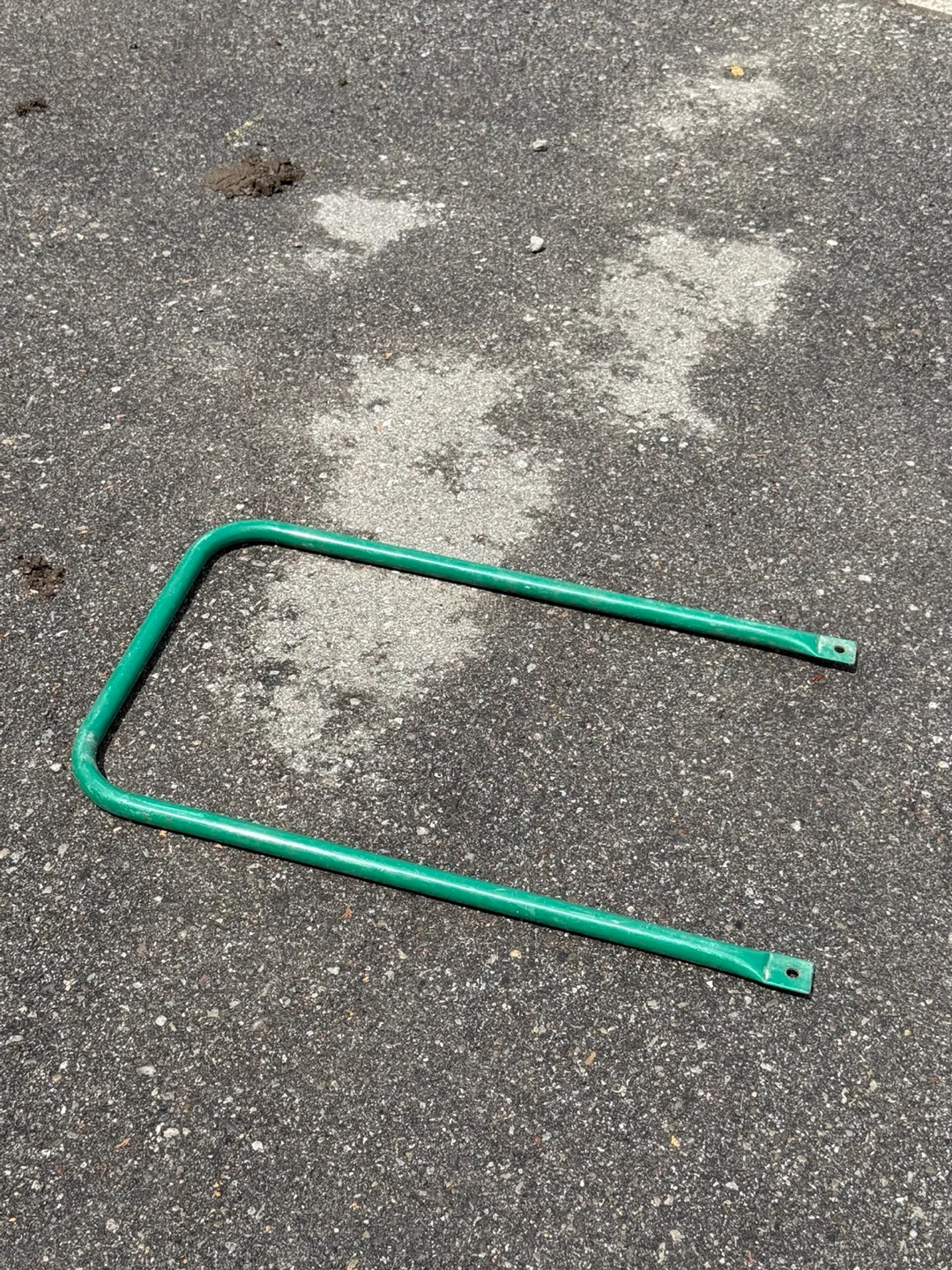 Gymnastics bar for swing set