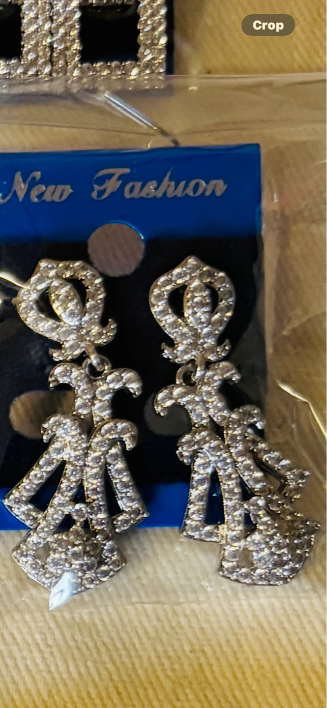 Sparkly Drop Earrings