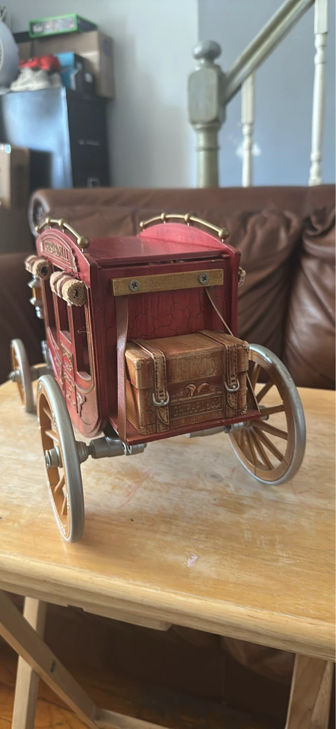 Ghirardelli Chocolate Stagecoach - photo 4