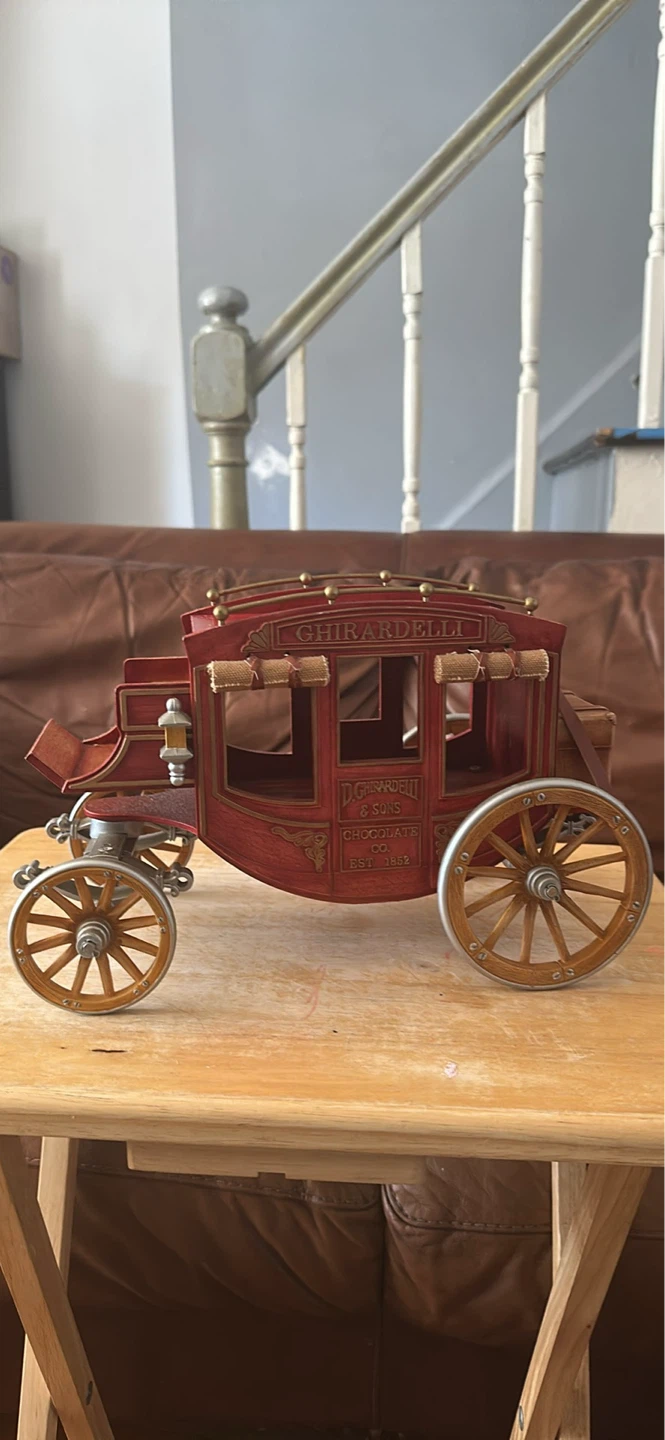 Ghirardelli Chocolate Stagecoach - photo 3