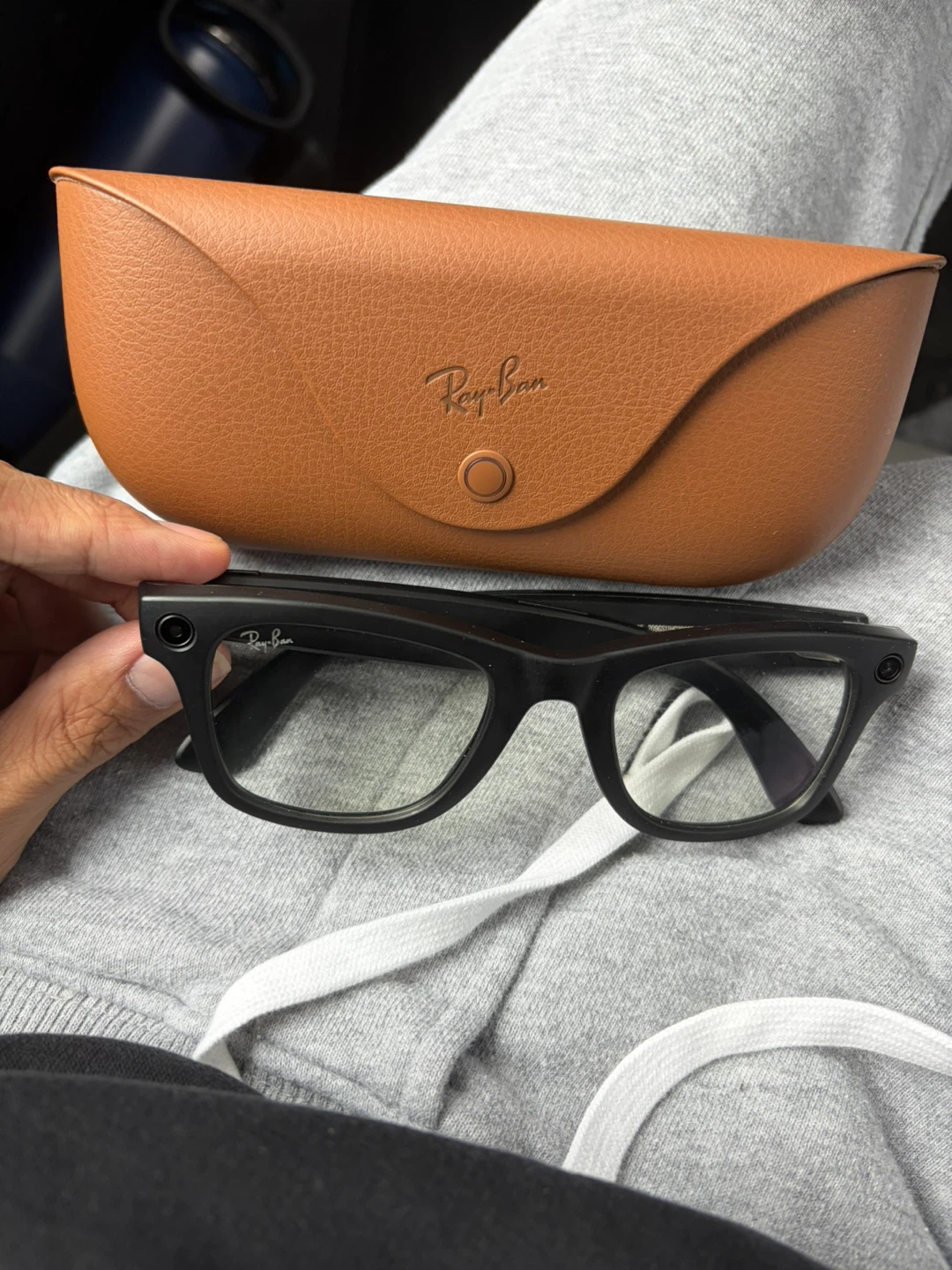Ray-Ban Meta AI Glasses Gen 1 - photo 2
