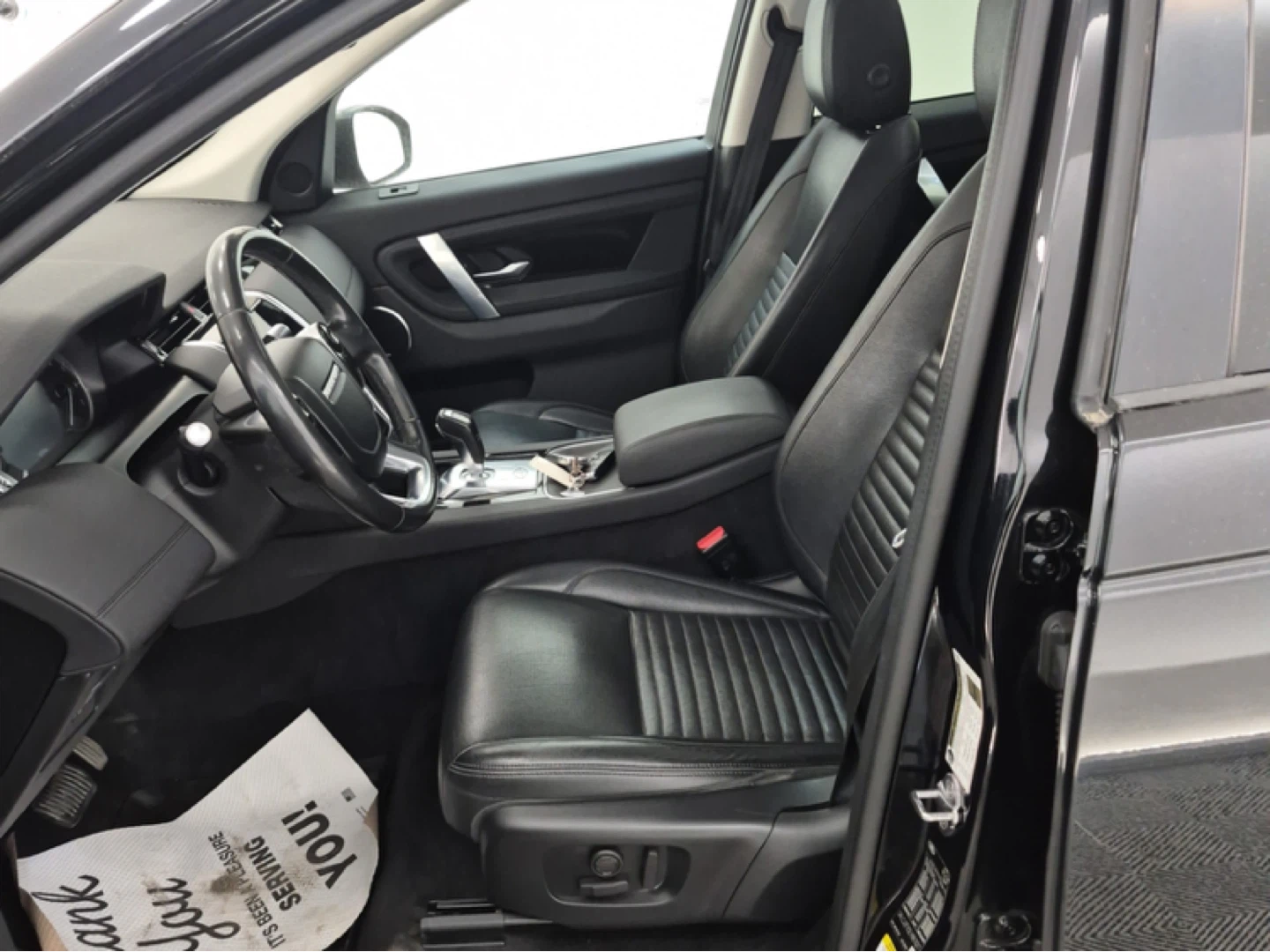 2020Land Rover Discovery Sport - photo 4