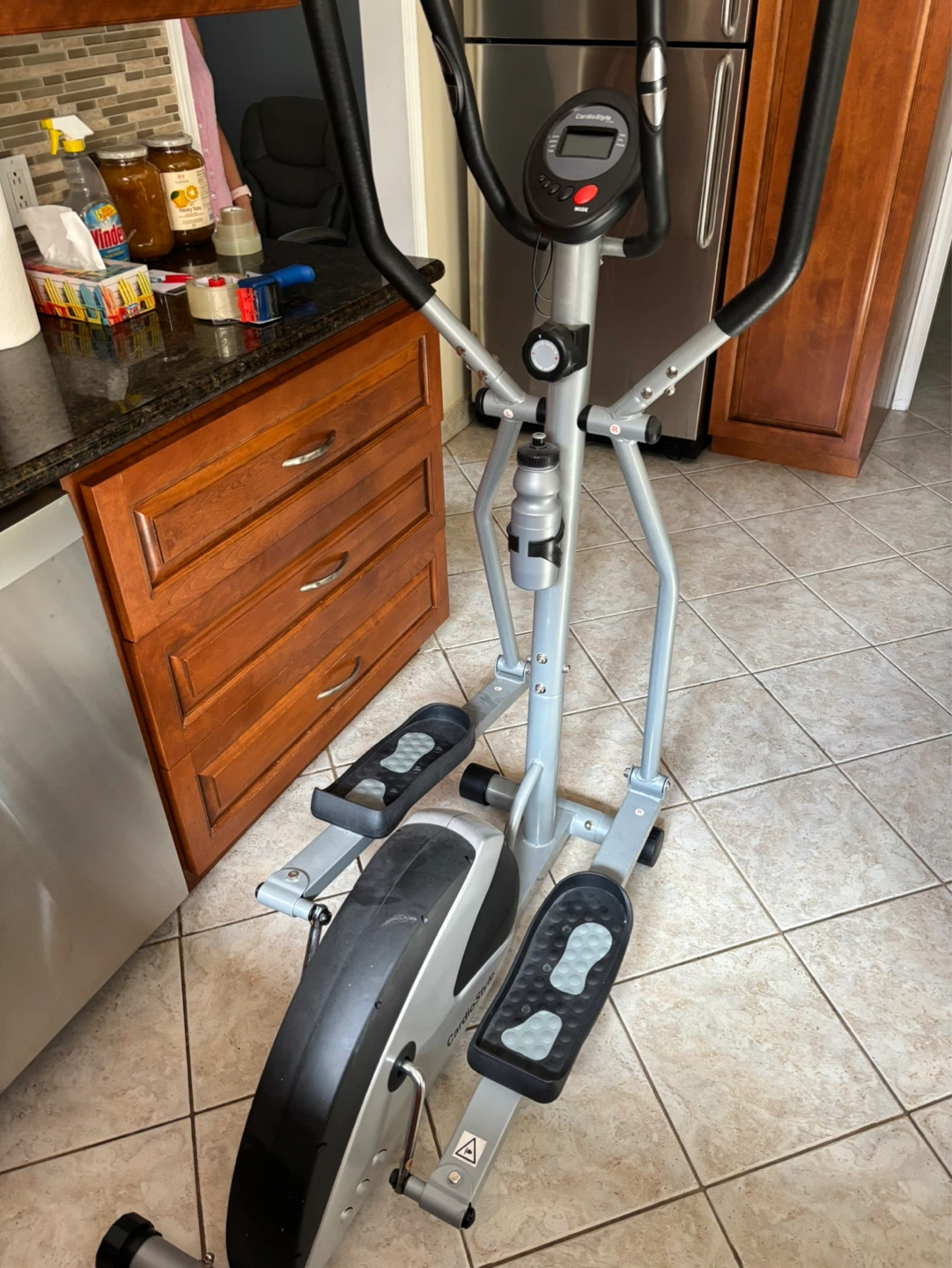 Elliptical trainer - photo 2