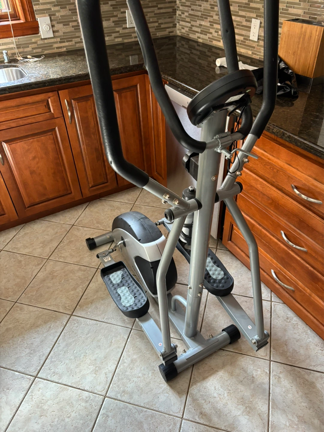 Elliptical trainer - photo 3
