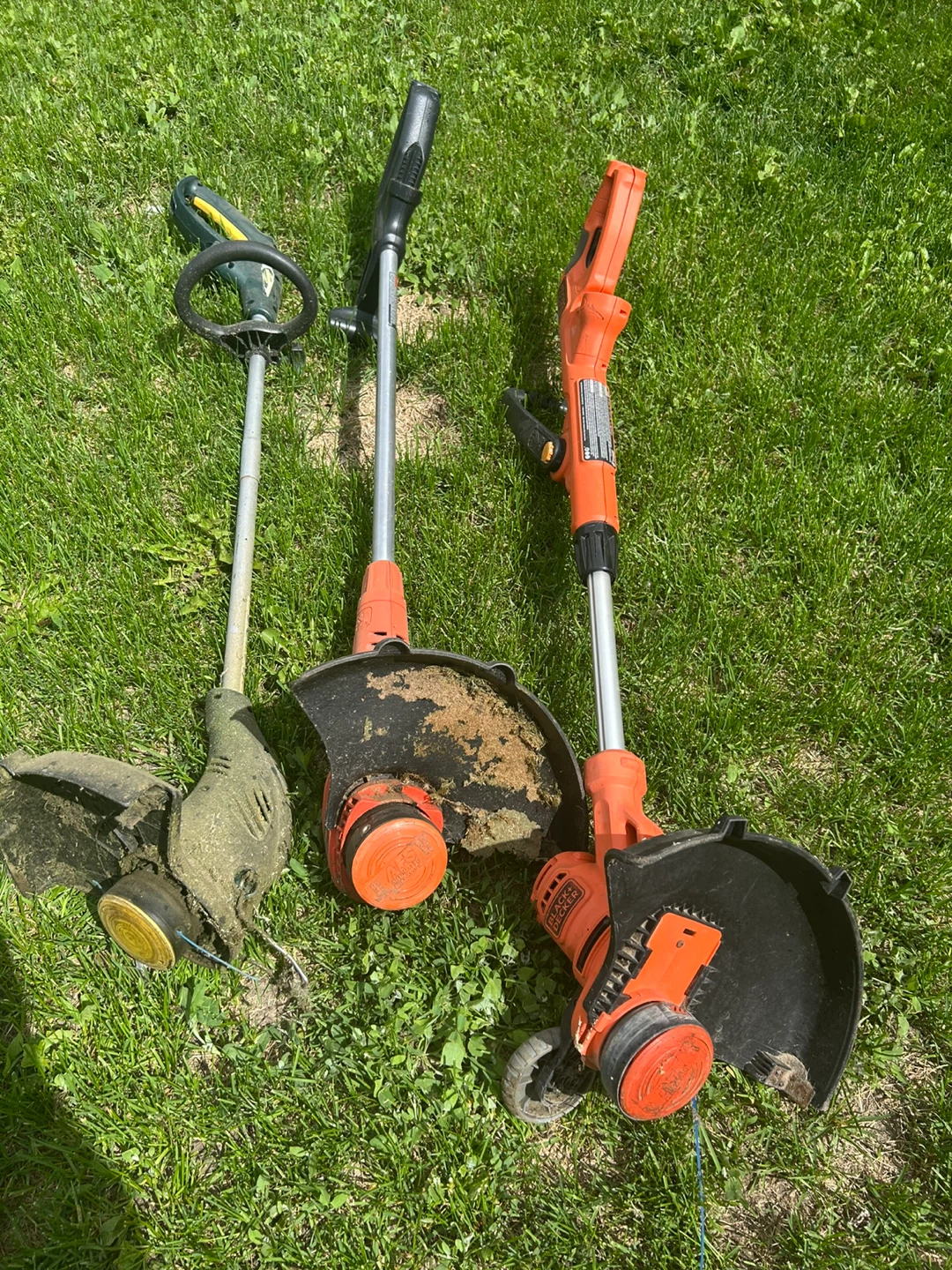 3 Electric String Trimmers - Black+Decker, Weed Eater, Earthwise - photo 2