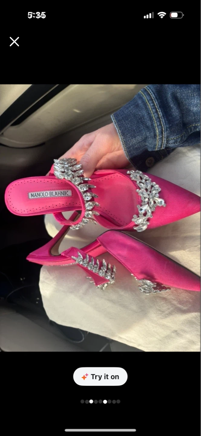 Manolo Blahnik Hot Pink Crystal Embellished Heels Size 39 - photo 3