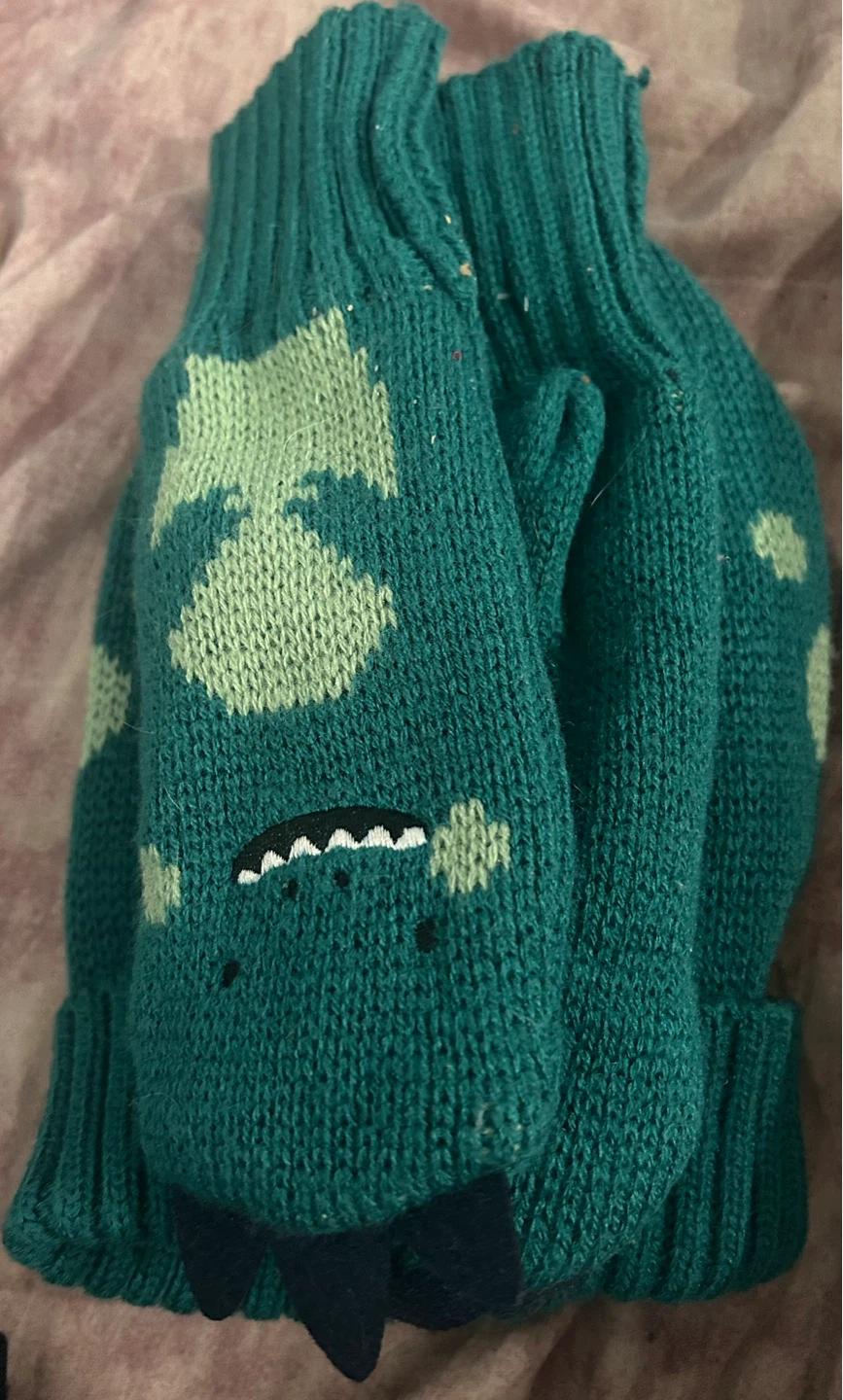 Green Dinosaur Knit hat and gloves