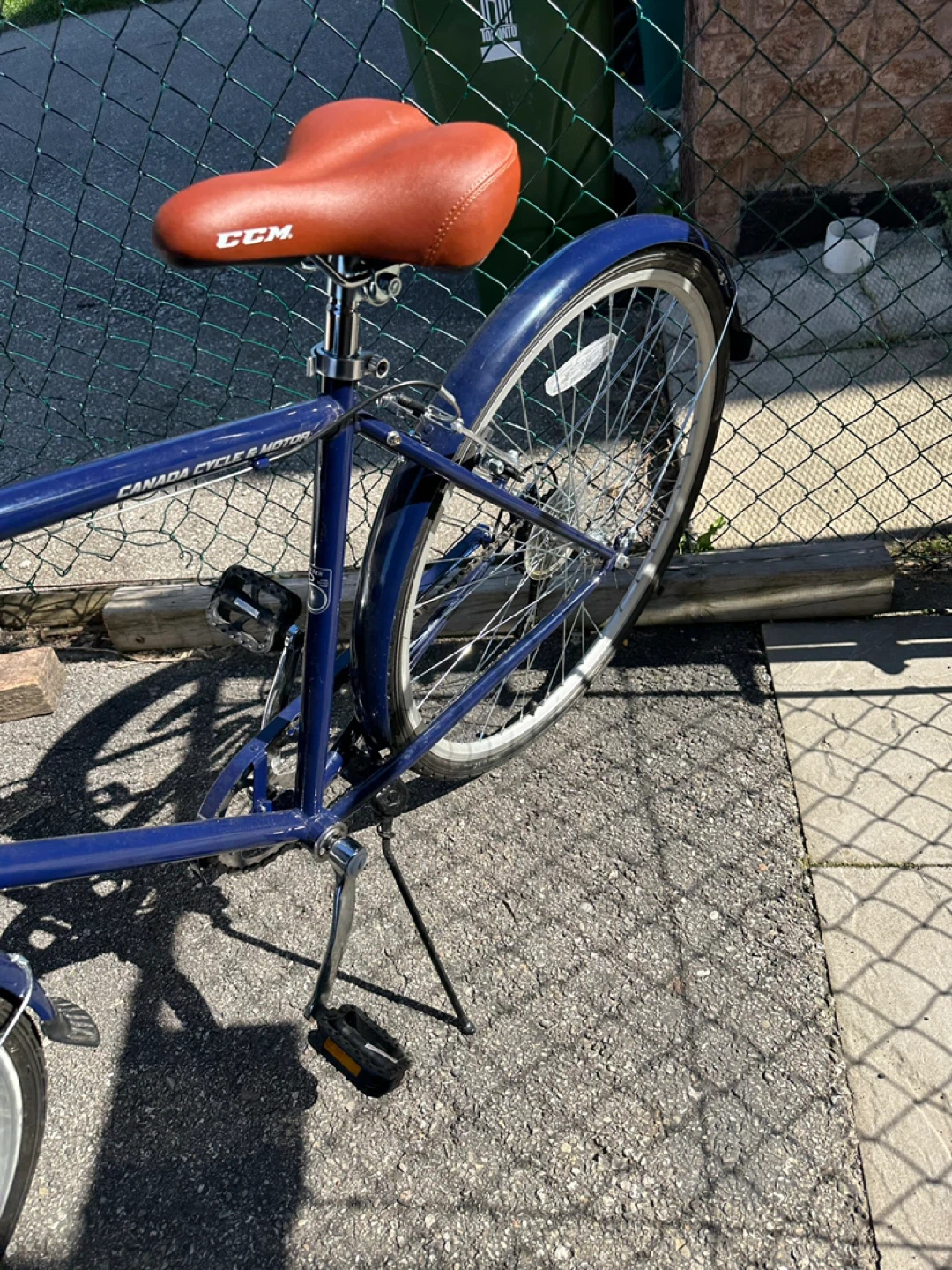 CCM Blue Cruiser Bicycle new - photo 4