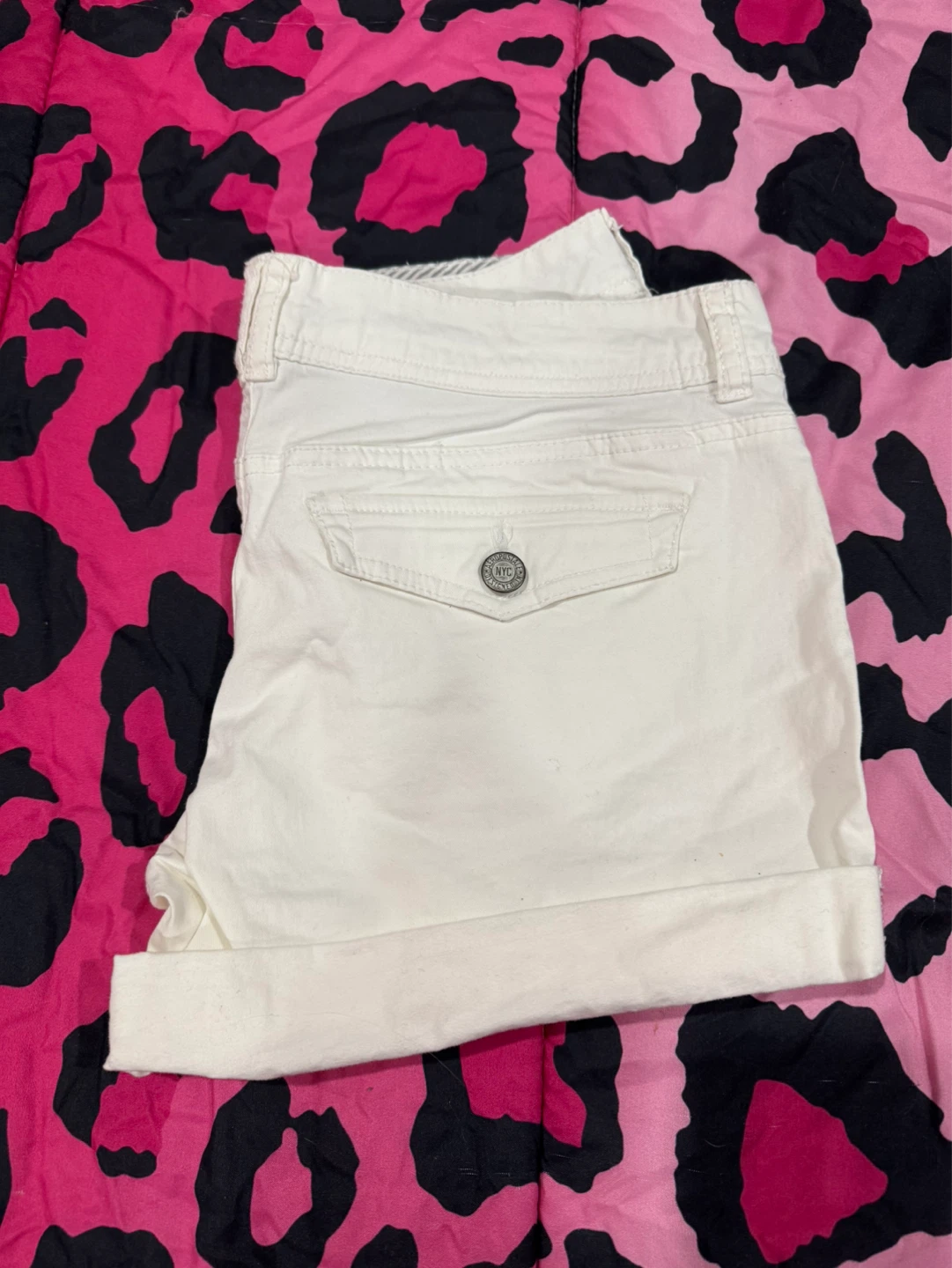 Aéropostale White Twill Midi Shorts Size 4 - photo 2