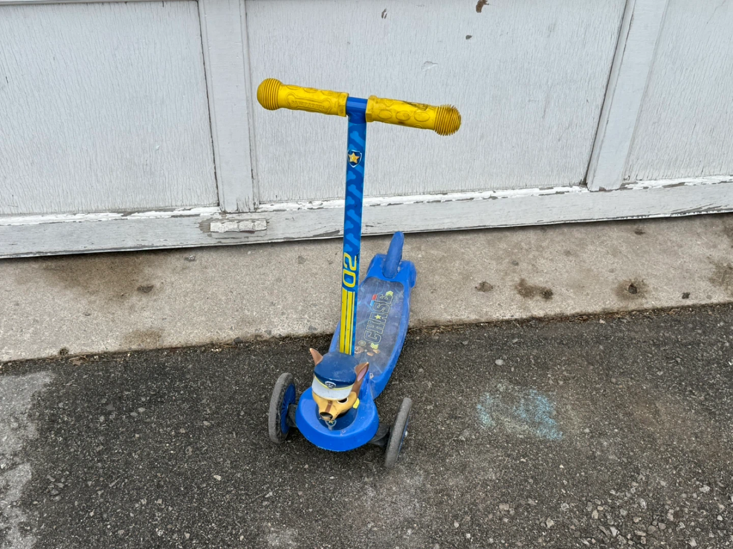 Paw Patrol 3-Wheel Toddler Scooter - photo 2