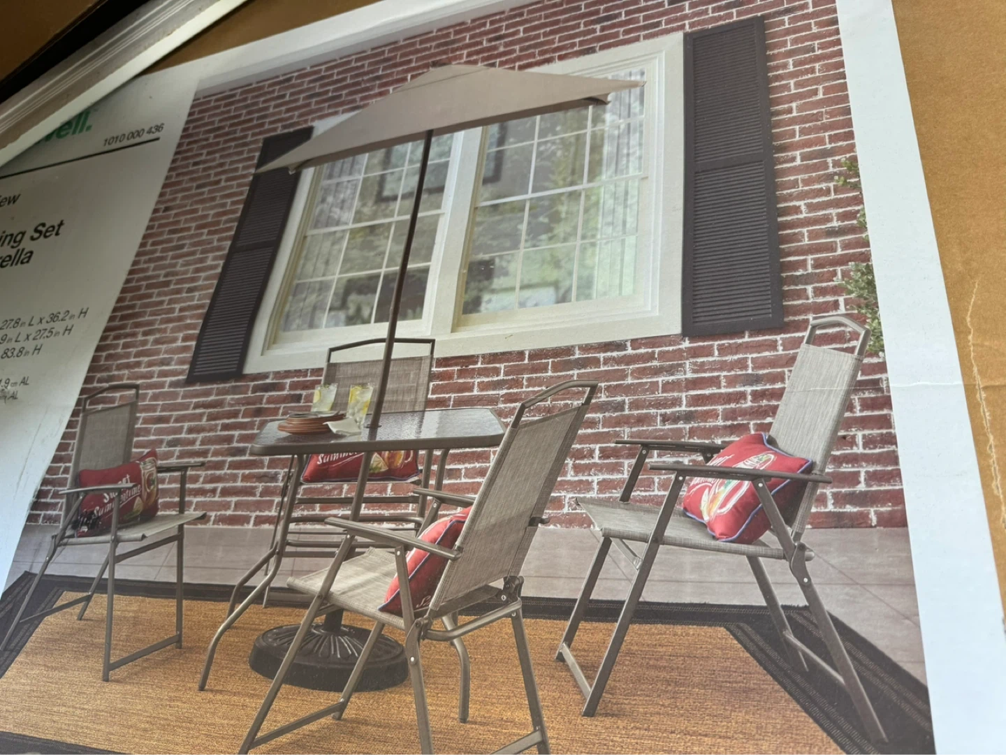 Outdoor Dining Set with Umbrella
