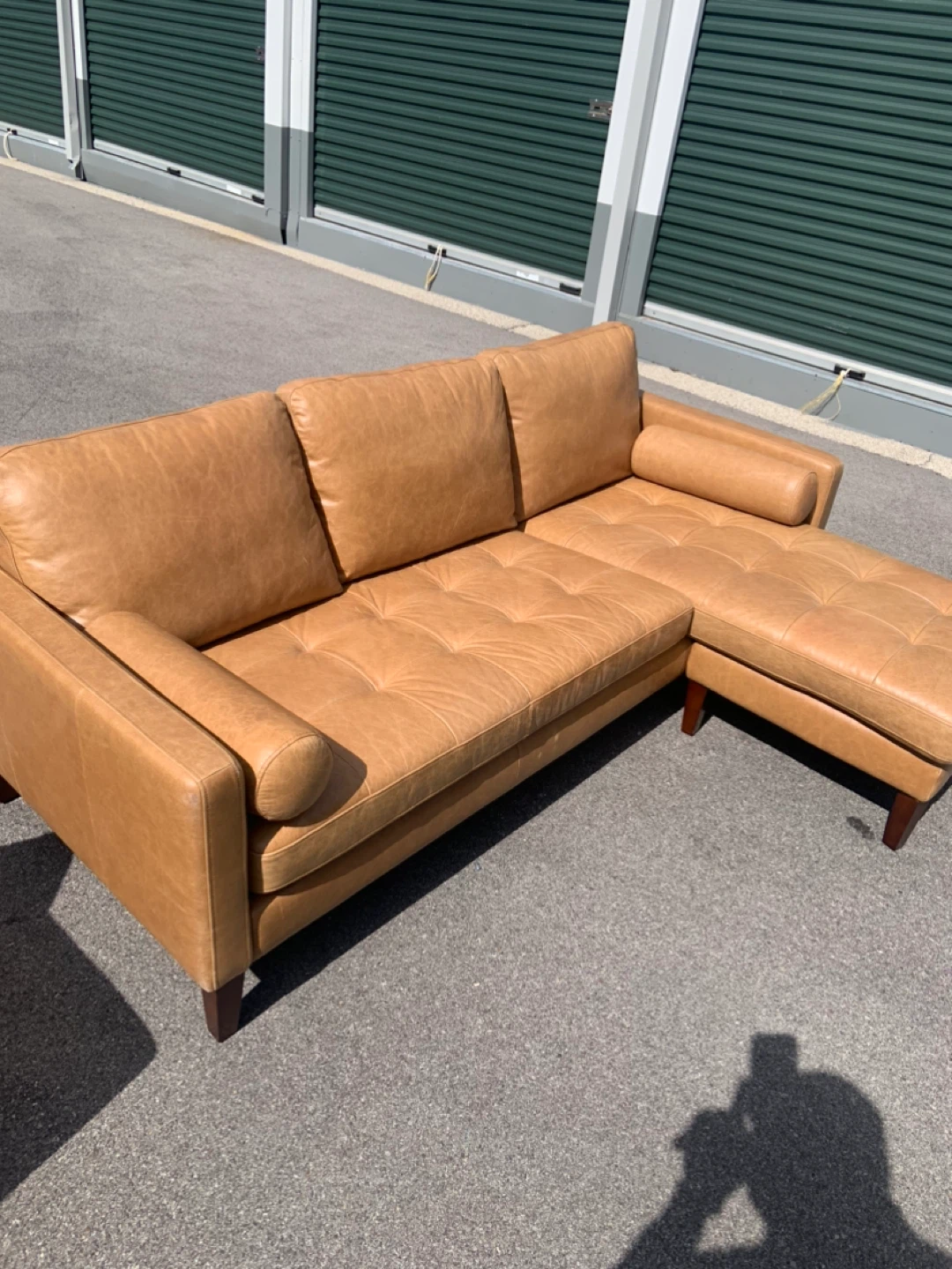 Tan Leather Tufted Sectional Sofa - photo 3