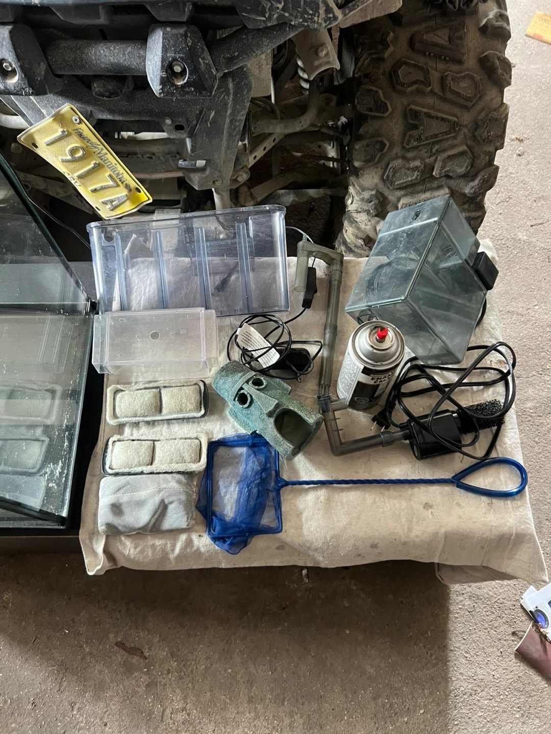 Large Aquarium Tank with Filter and Accessories - photo 5