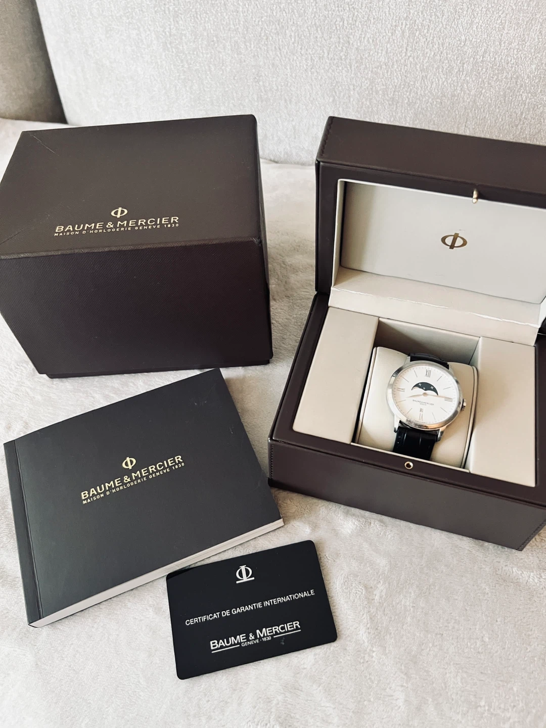 Baume & Mercier Classima Executive Moonphase - Mens Watches - photo 4