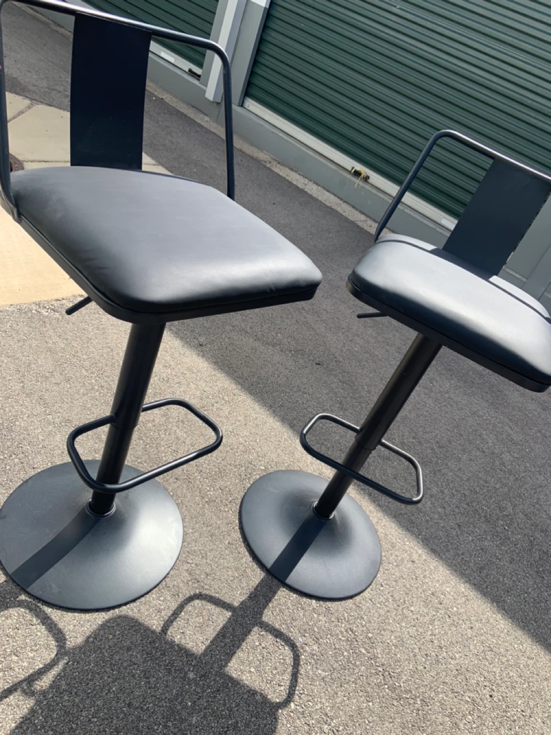 Set of 2 Black Bar Stools
