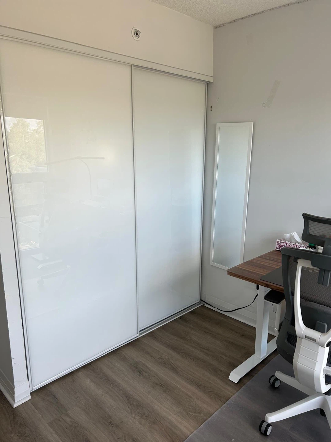 Private room for rent - photo 2
