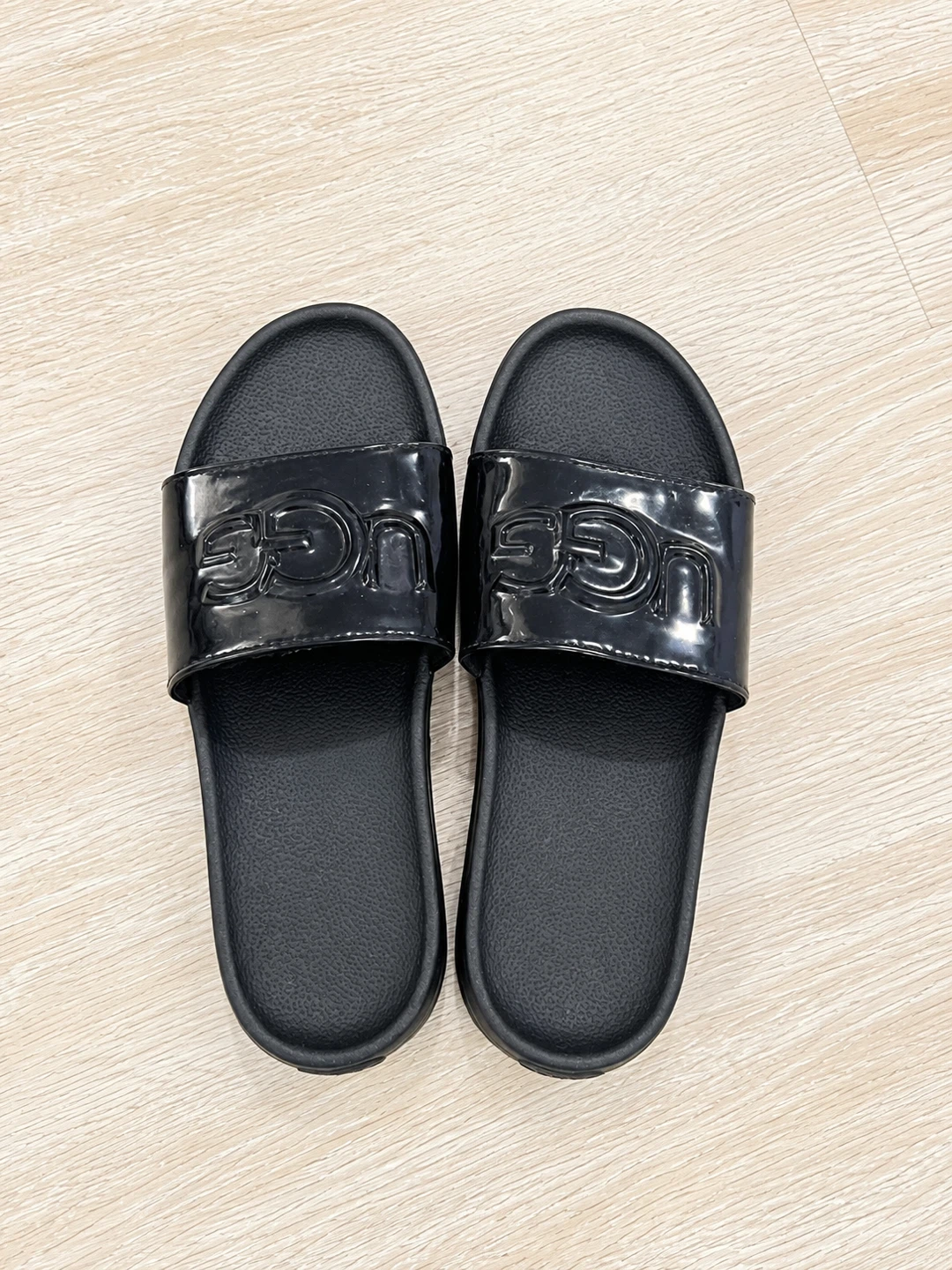 UGG Black Slides - Size 7 - photo 2