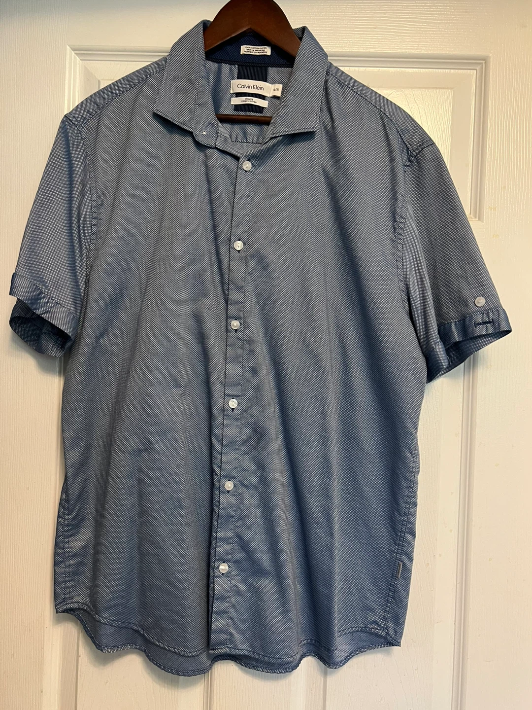 ⚽ Calvin Klein Slim Fit Short Sleeve Button-Up Shirt XL
