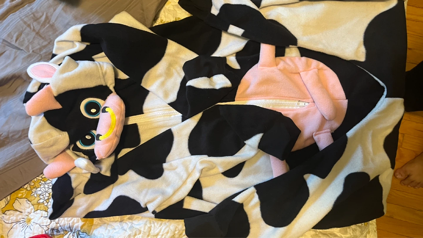Cow Onesie Kids Size 10-12 ⚽️