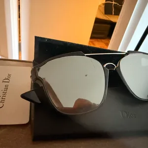 Christian Dior Sunglasses⚽️